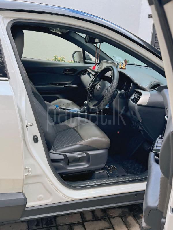Toyota CHR 2019 - பயன்படுத்தப்பட்டது SUV sale in Sri Lanka - patpat.lk