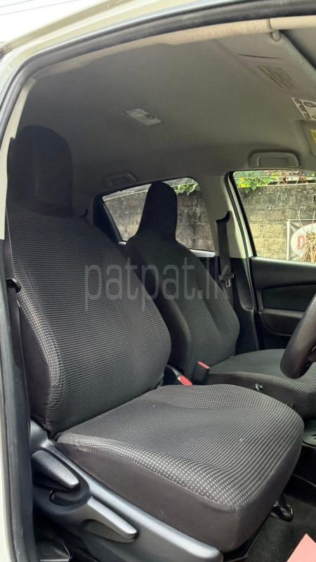 Toyota Vitz 2015 - பயன்படுத்தப்பட்டது கார் sale in Sri Lanka - patpat.lk