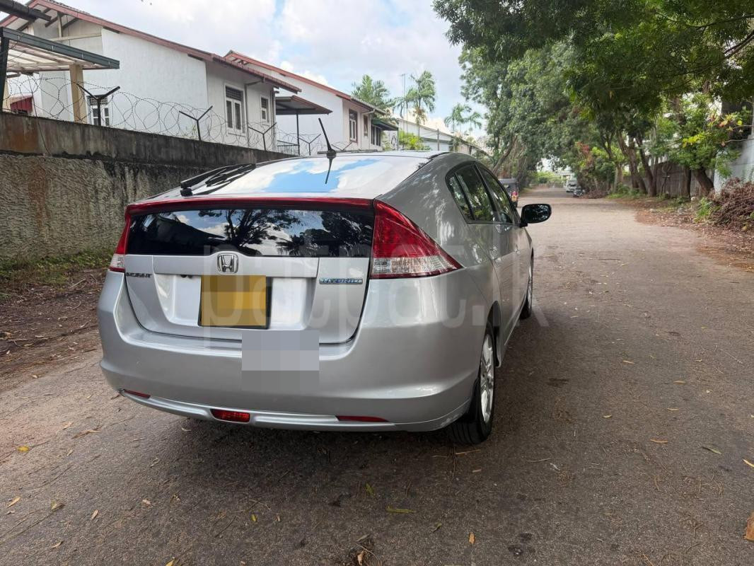 Honda Insight 2009 - பயன்படுத்தப்பட்டது கார் sale in Sri Lanka - patpat.lk