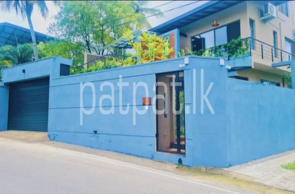 Advertisement image 1