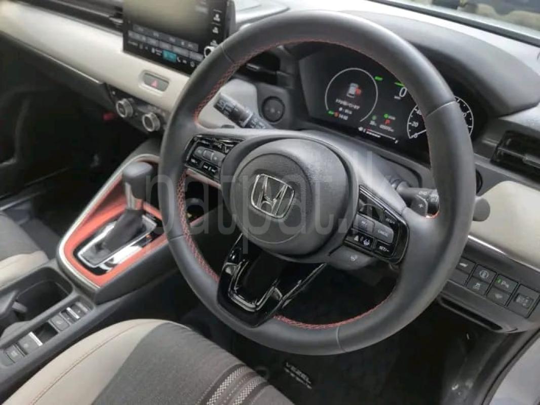 Advertisement image 6