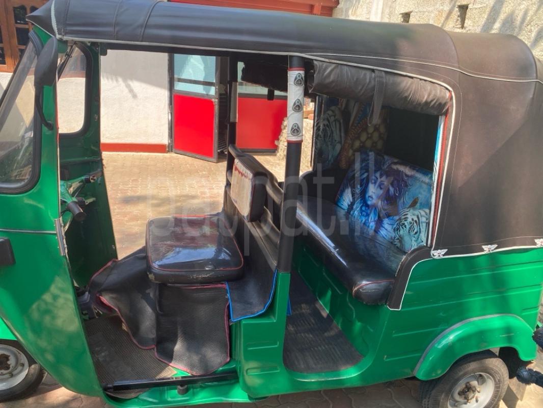 Bajaj Three Wheel 2004 - Used Three wheeler sale in Sri Lanka - patpat.lk