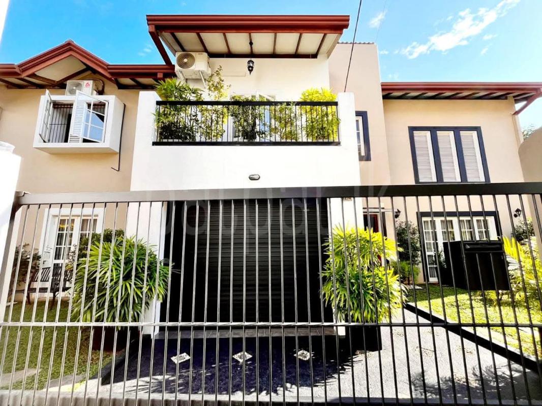 House for Sale in Nugegoda ads-image-1