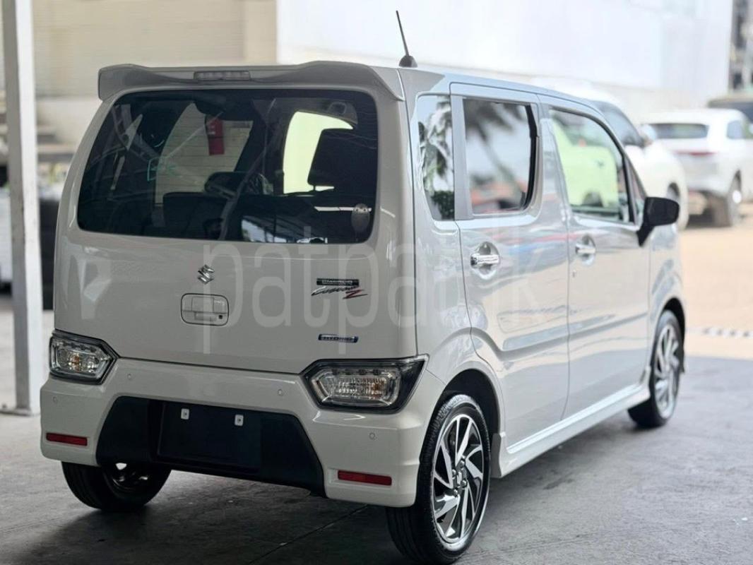 Advertisement image 6