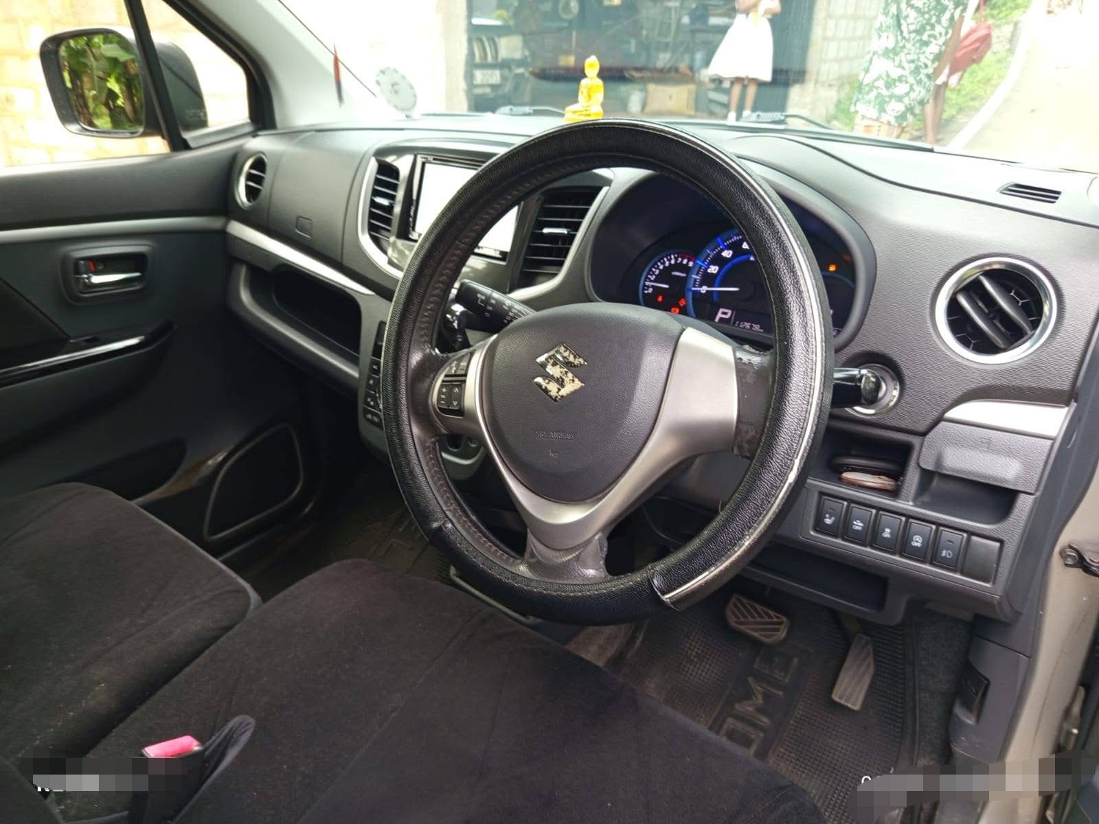 Suzuki Wagon R 2015 - භාවිතා කරන ලද කාර් sale in Sri Lanka - patpat.lk