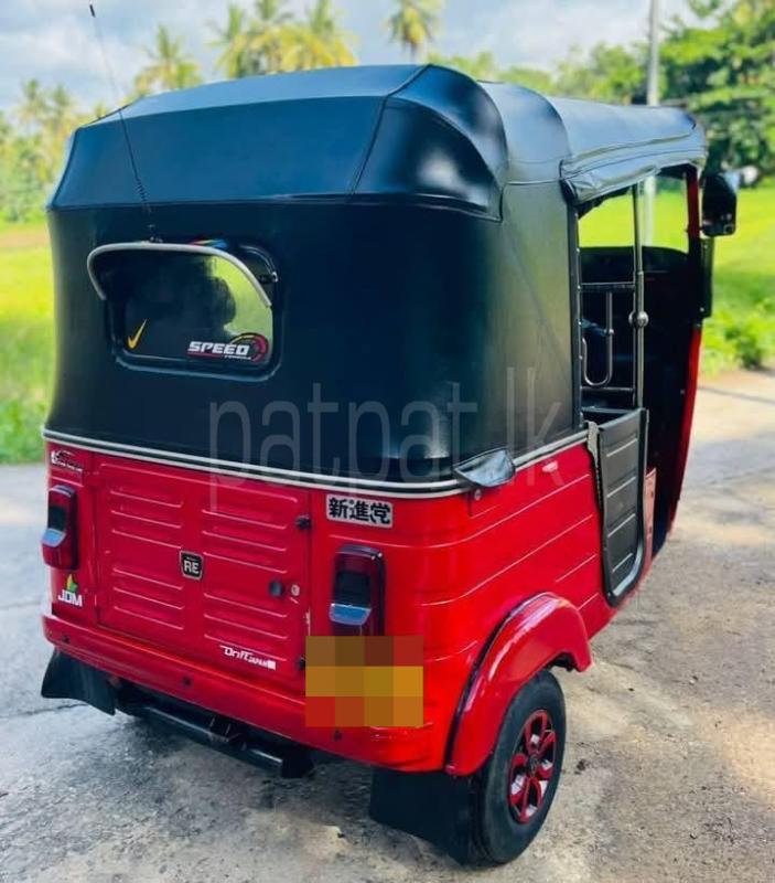 Bajaj 4 stroke 2014 - பயன்படுத்தப்பட்டது முச்சக்கர வண்டி sale in Sri Lanka - patpat.lk