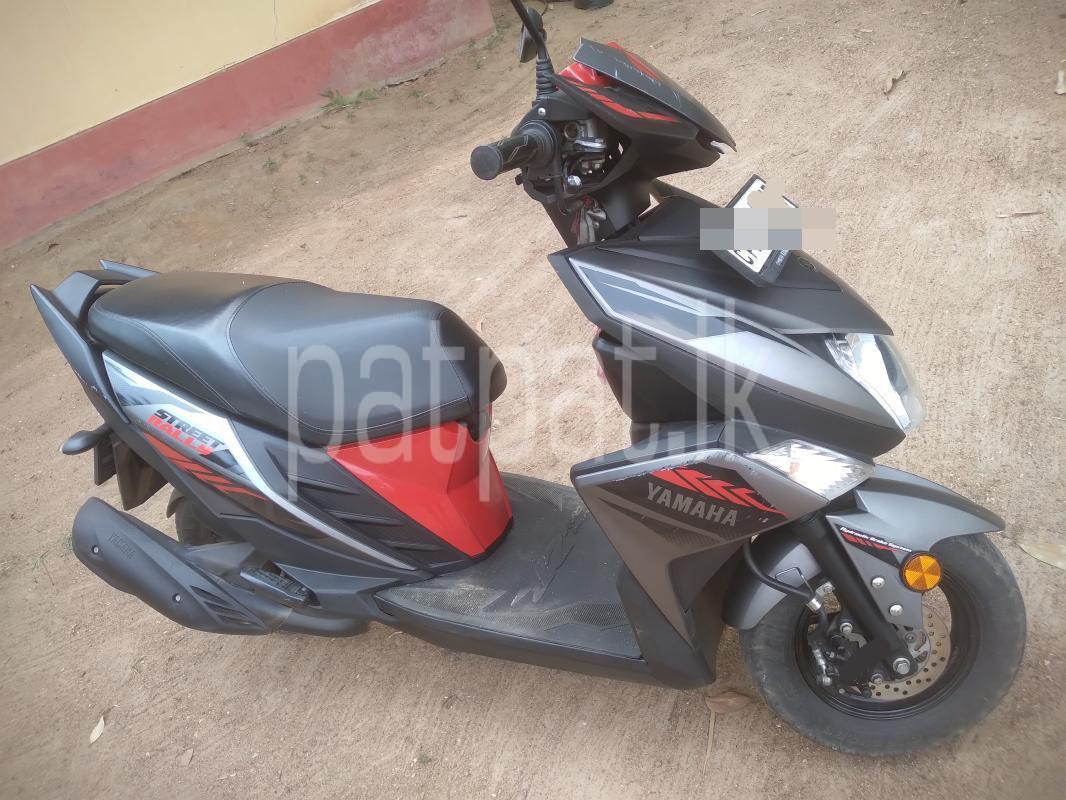 Advertisement image 3