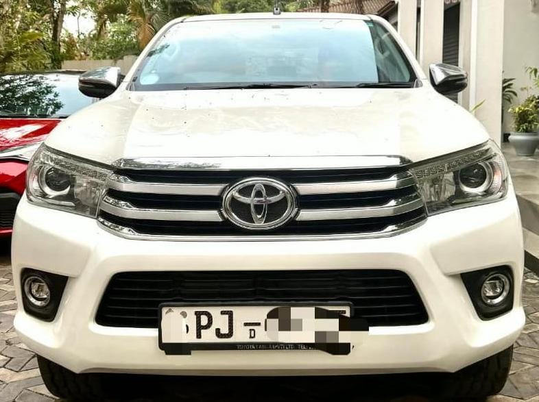 Toyota Hilux 2019 - Used Pick-up  sale in Sri Lanka - patpat.lk