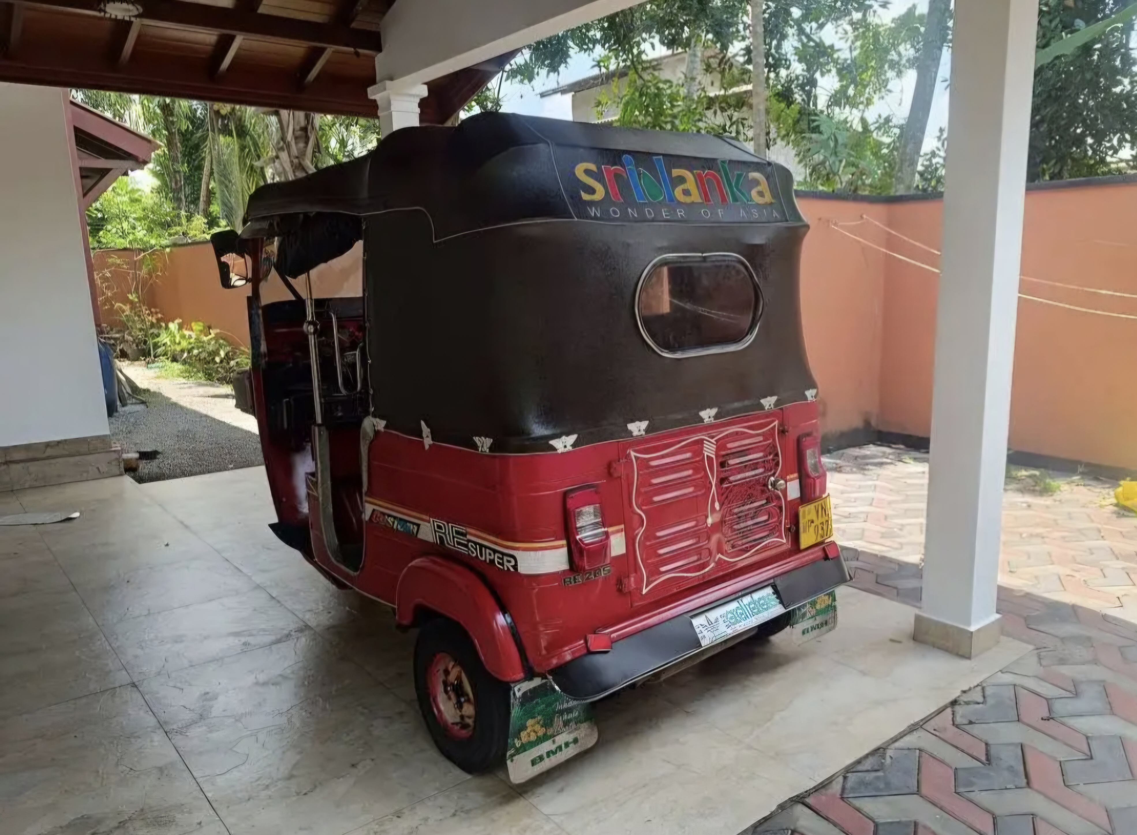 Bajaj Three Wheel 2011 - Used Three wheeler sale in Sri Lanka - patpat.lk