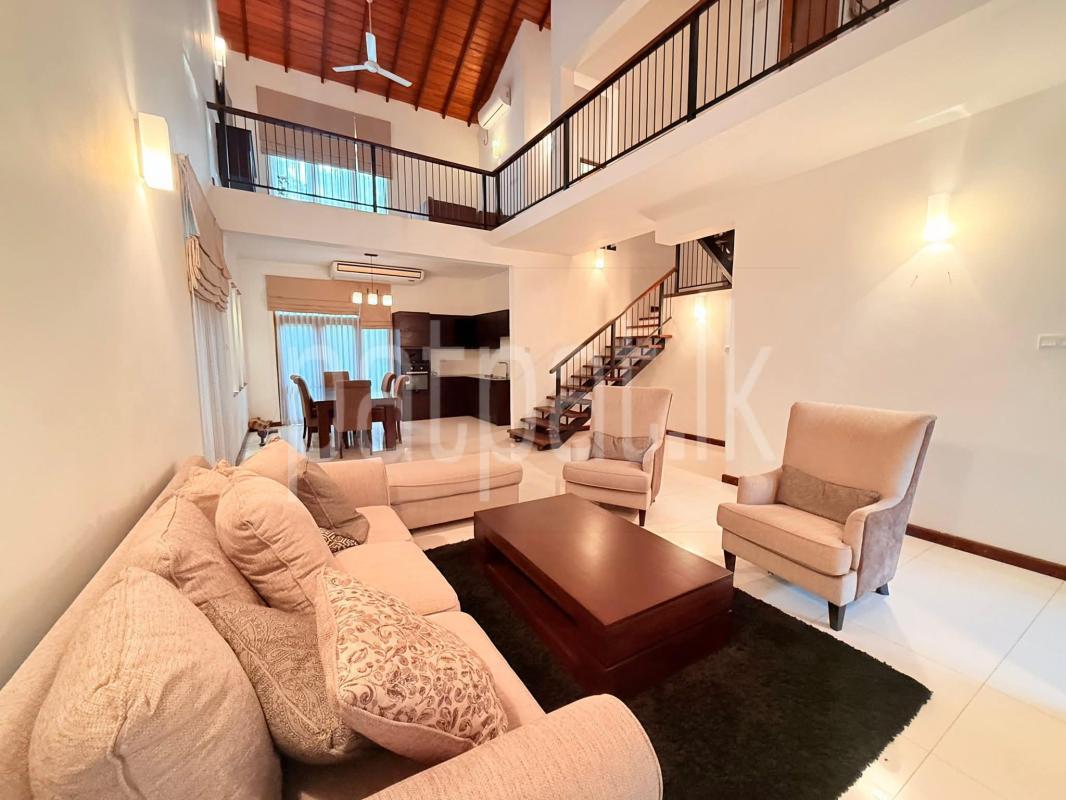 House for Sale in Talawatugoda