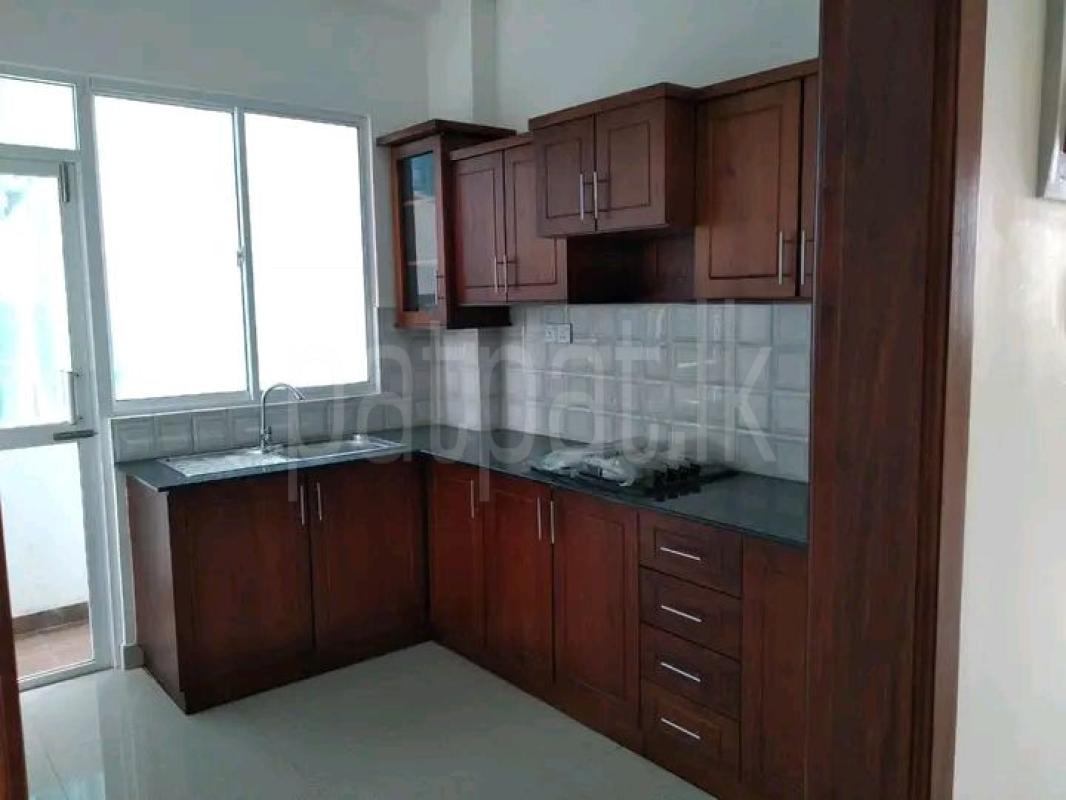 Unfurnished Apartment for Rent in Dehiwala