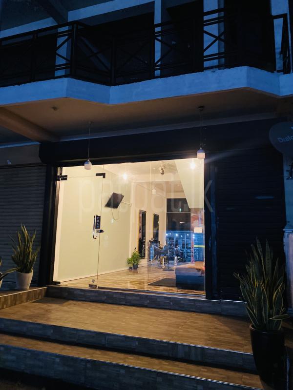 Advertisement image 6