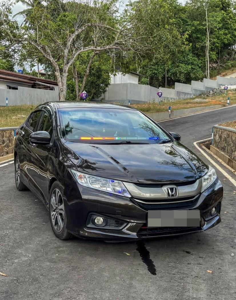 Honda Grace 2015 - Used Car sale in Sri Lanka - patpat.lk