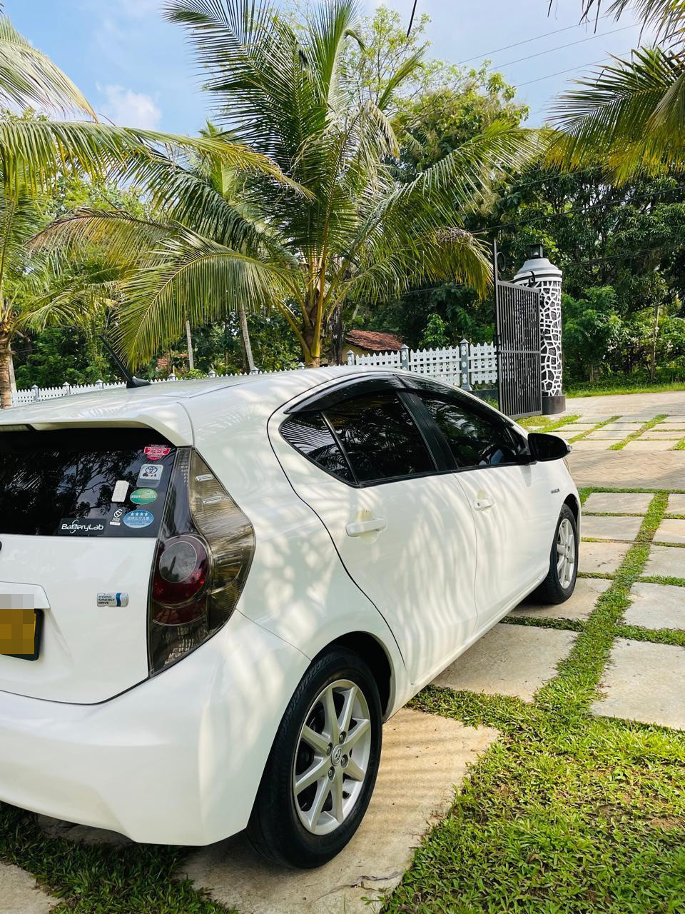 Toyota Aqua 2013 - Used Car sale in Sri Lanka - patpat.lk