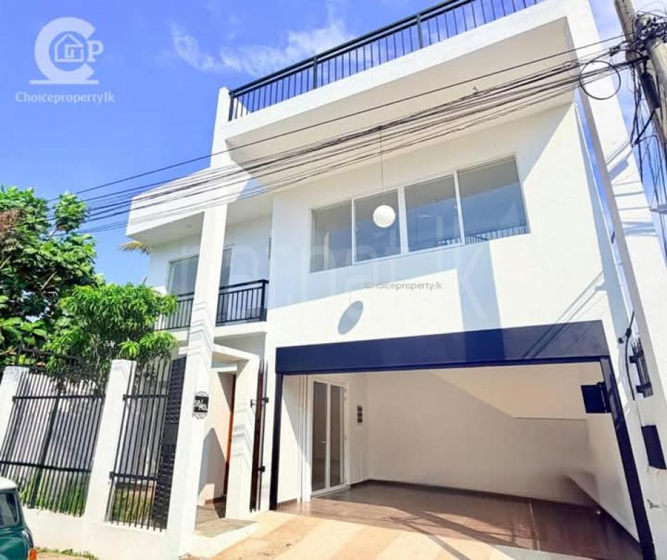 House for Sale in Pita Kotte ads-image-1