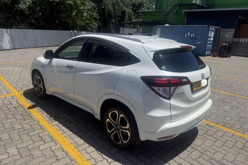 Honda Vezel 2014 - Used SUV sale in Sri Lanka - patpat.lk