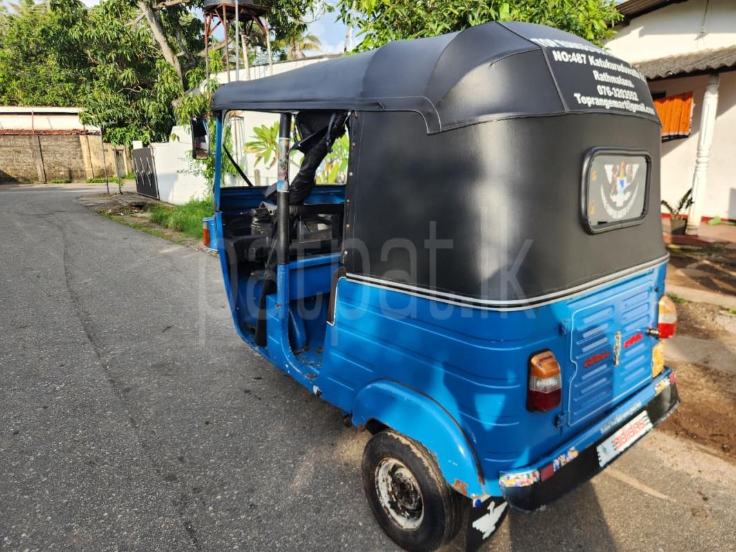 Bajaj Three Wheel 2010 - பயன்படுத்தப்பட்டது முச்சக்கர வண்டி sale in Sri Lanka - patpat.lk