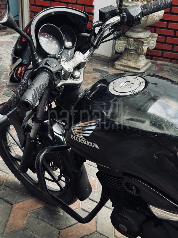 Advertisement image 6