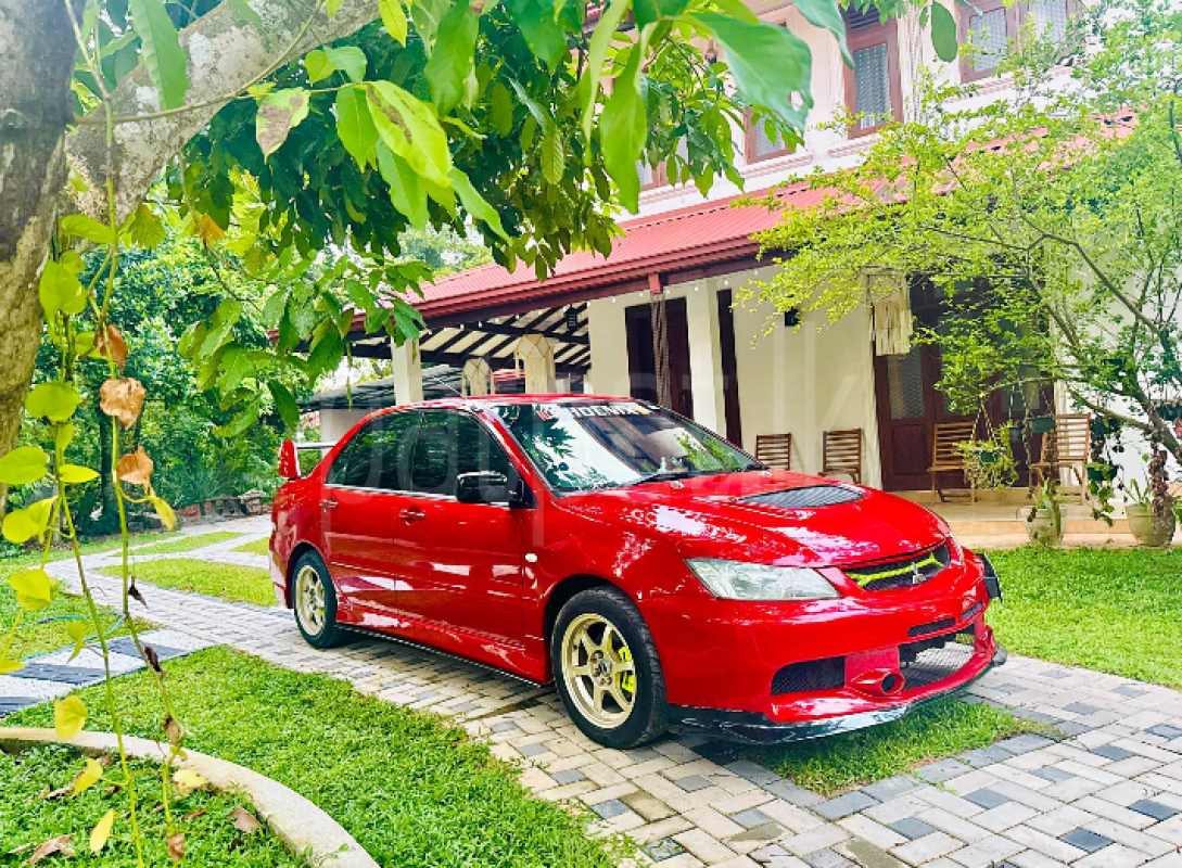 Advertisement image 6