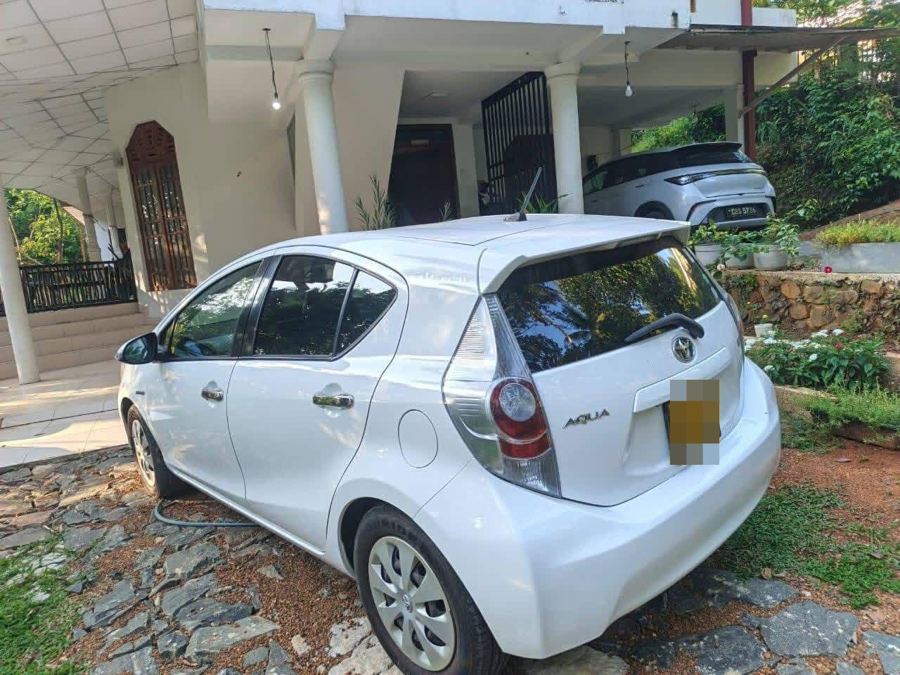 Toyota Aqua 2013 - භාවිතා කරන ලද කාර් sale in Sri Lanka - patpat.lk