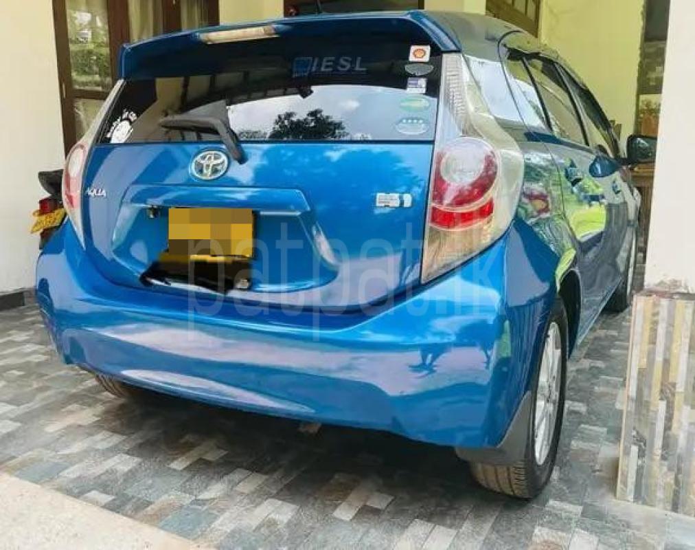 Toyota Aqua 2012 - Used Car sale in Sri Lanka - patpat.lk