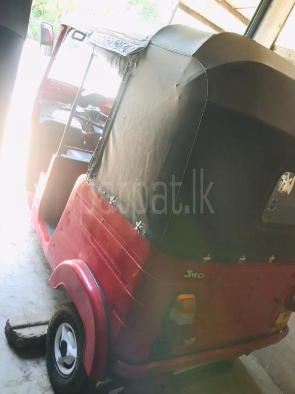 Bajaj Three Wheel 2012 - பயன்படுத்தப்பட்டது முச்சக்கர வண்டி sale in Sri Lanka - patpat.lk