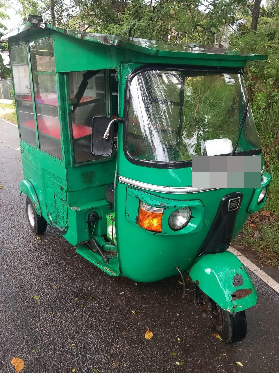 Bajaj Three Wheel 2011 - பயன்படுத்தப்பட்டது முச்சக்கர வண்டி sale in Sri Lanka - patpat.lk
