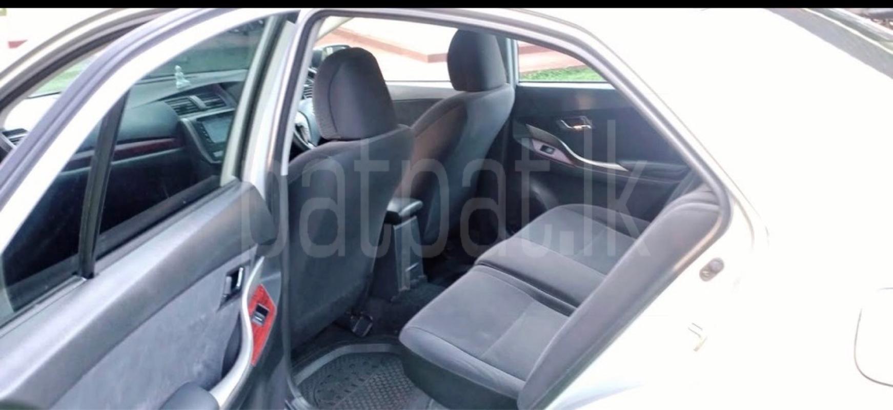 Advertisement image 6