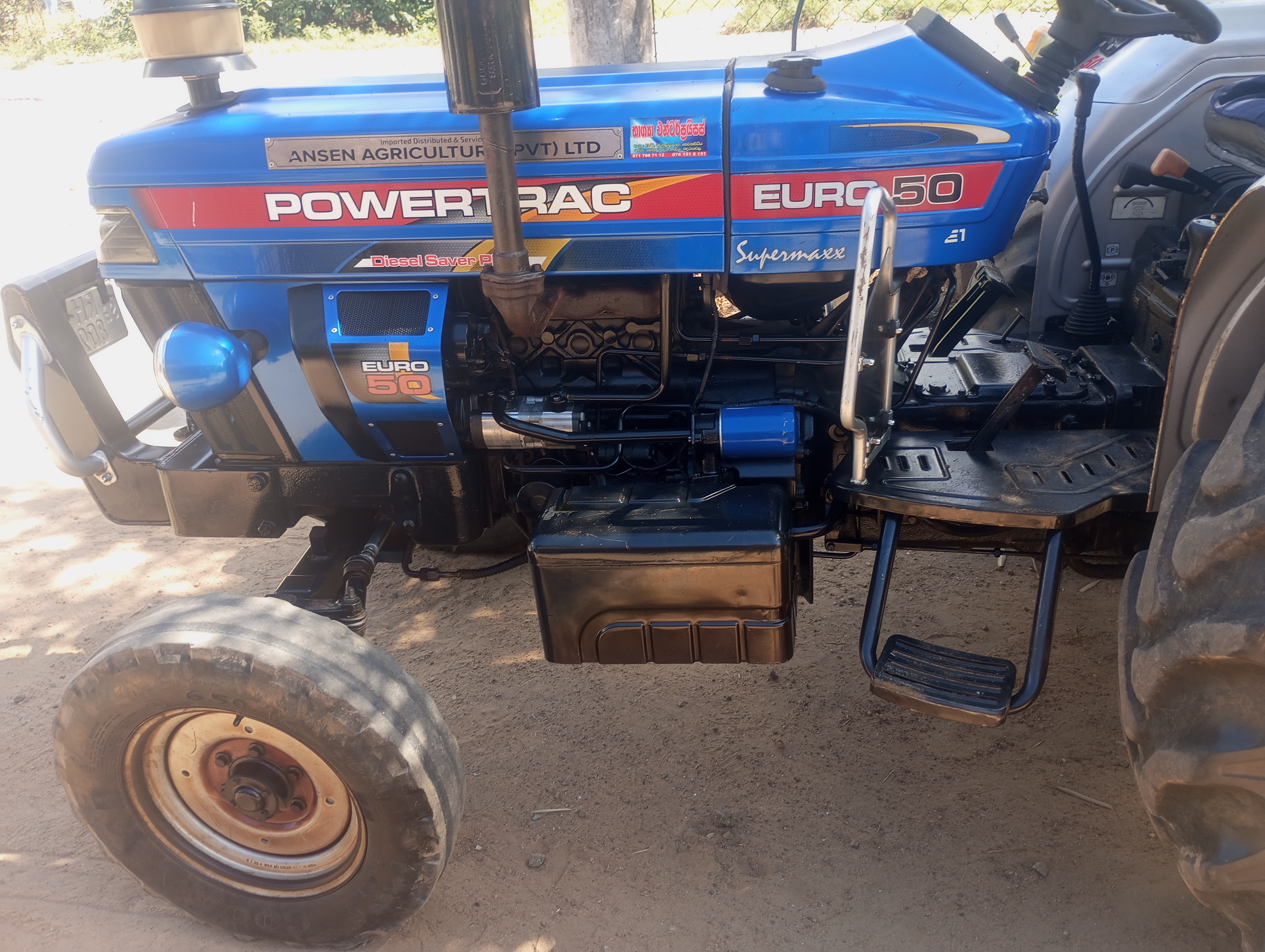 Euro Tractor 2022 - Used Land sale in Sri Lanka - patpat.lk