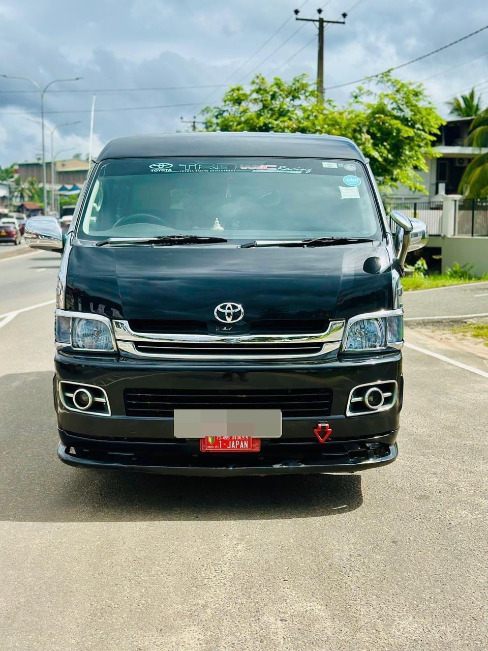 Toyota Hiace 2008 - பயன்படுத்தப்பட்டது வேன் sale in Sri Lanka - patpat.lk
