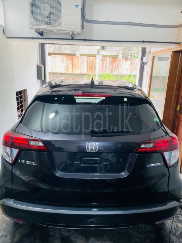 Advertisement image 3