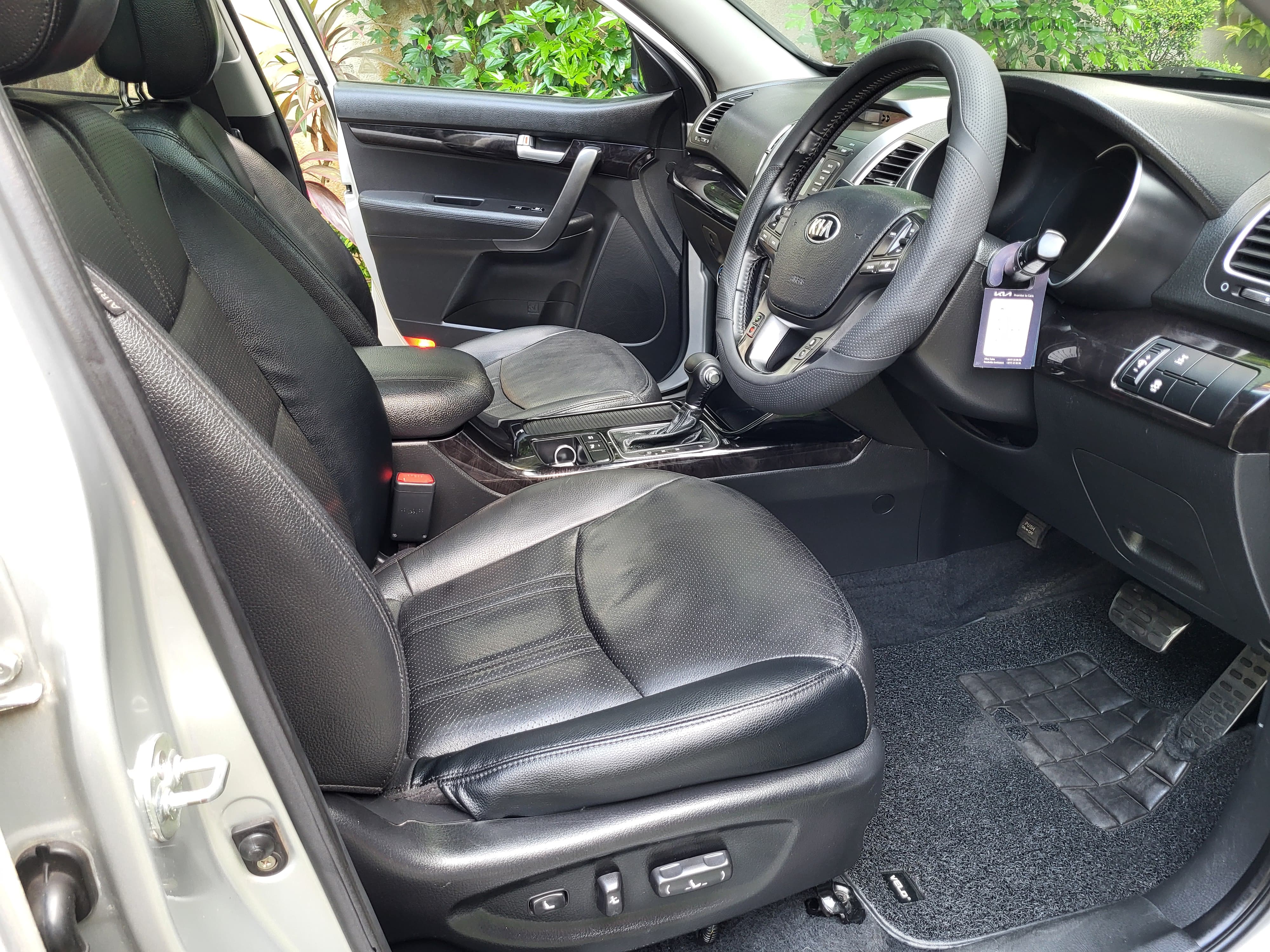 KIA Sorento 2014 - Used SUV sale in Sri Lanka - patpat.lk