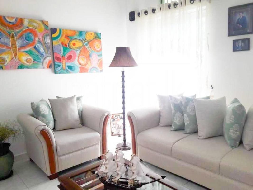 House for Sale in Talawatugoda