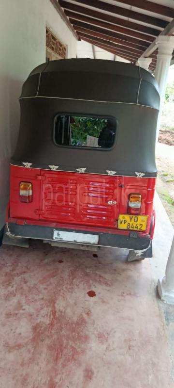 Bajaj 4 stroke 2011 - பயன்படுத்தப்பட்டது முச்சக்கர வண்டி sale in Sri Lanka - patpat.lk