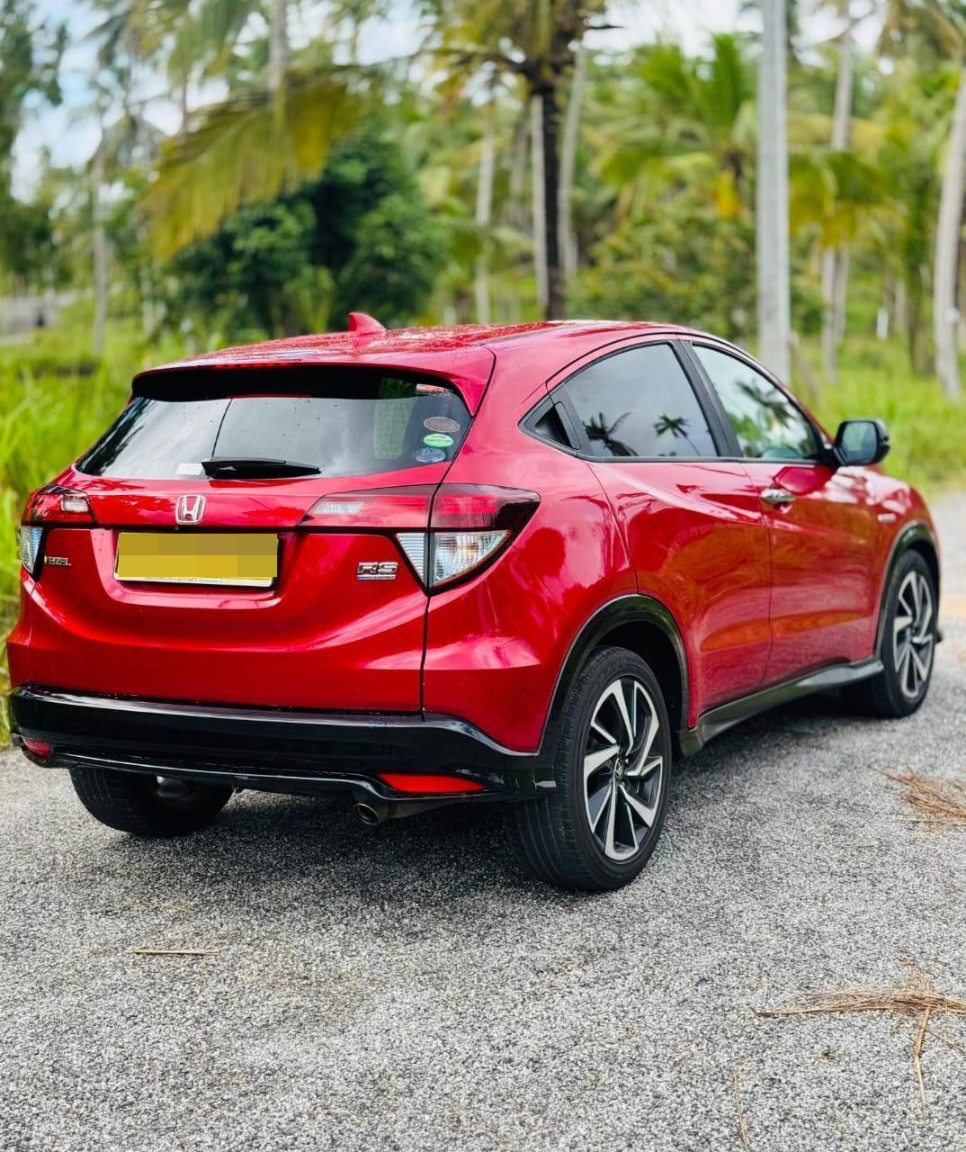 Honda Vezel 2016 - Used SUV sale in Sri Lanka - patpat.lk