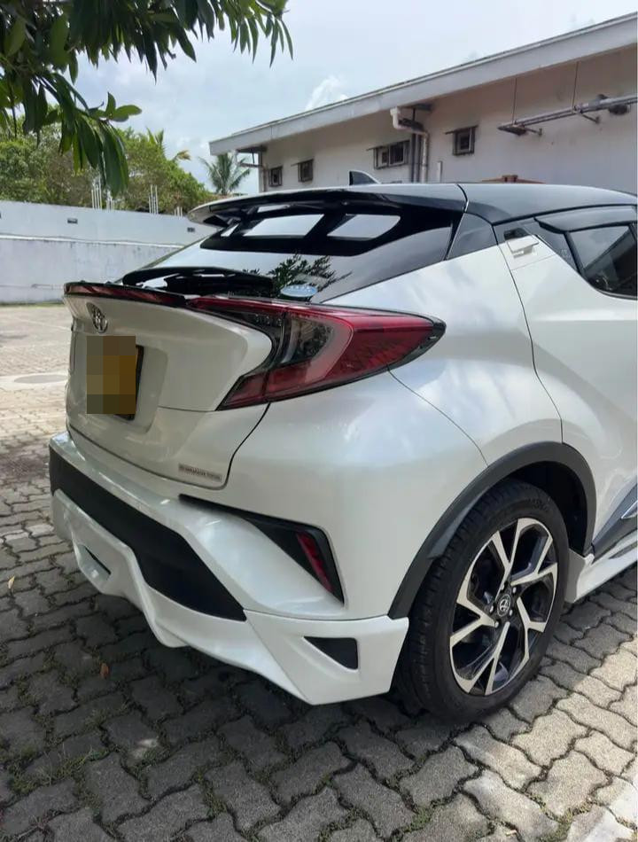 Toyota CHR 2018 - Used SUV sale in Sri Lanka - patpat.lk