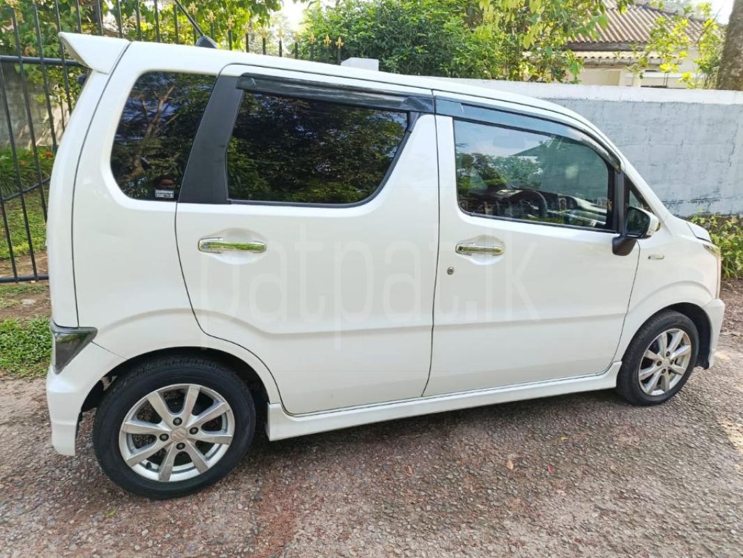 Advertisement image 2