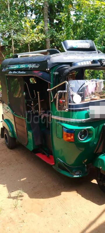Bajaj Three Wheel 2012 - பயன்படுத்தப்பட்டது முச்சக்கர வண்டி sale in Sri Lanka - patpat.lk