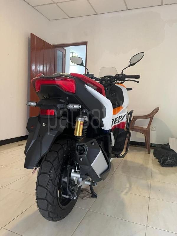 Advertisement image 5