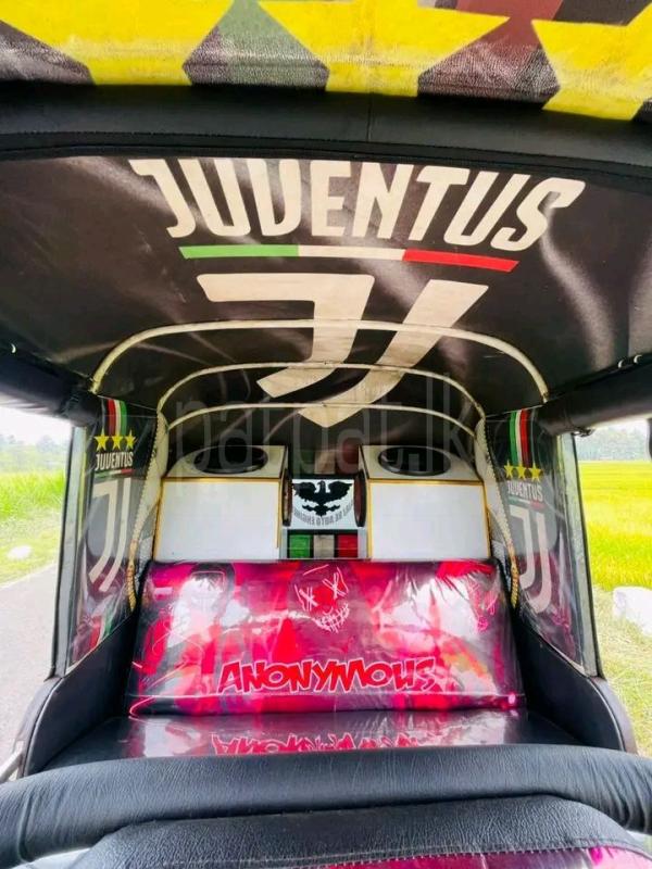 Advertisement image 6