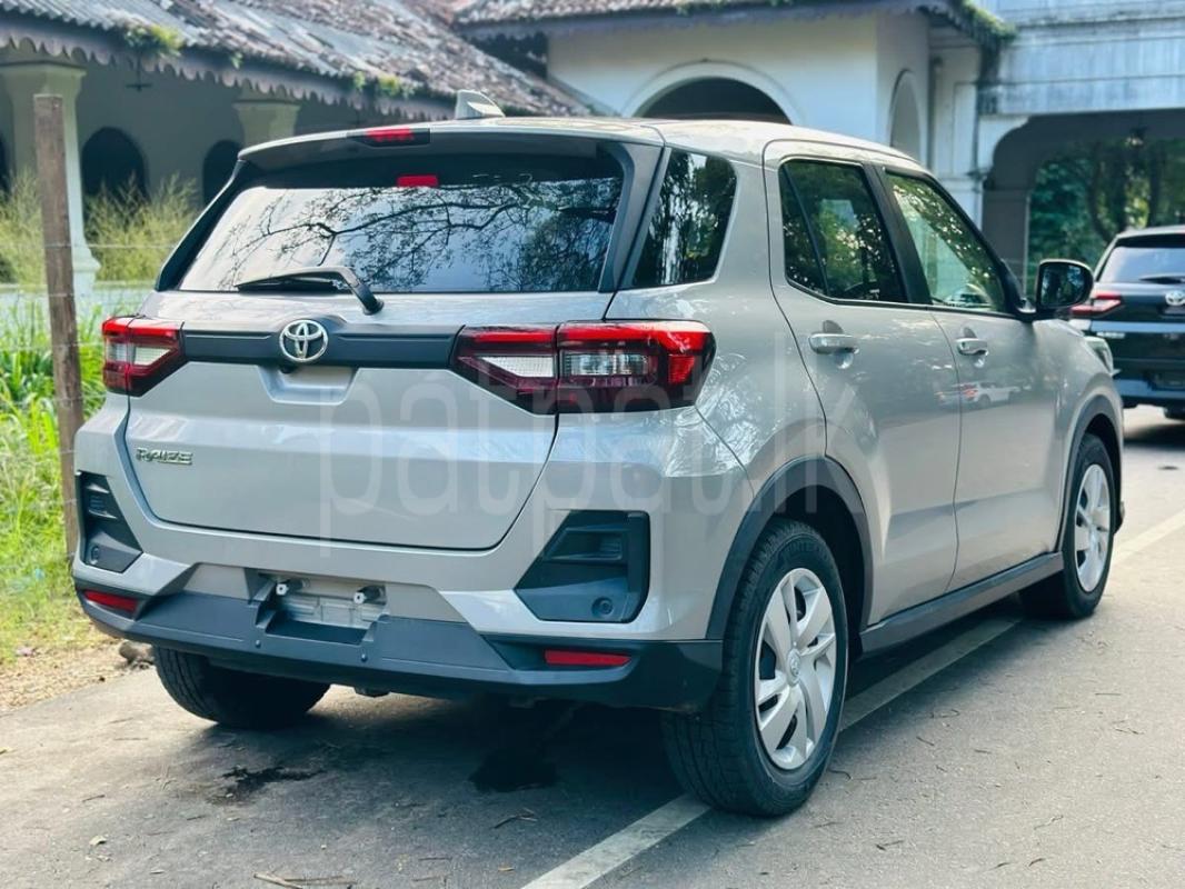 Advertisement image 6