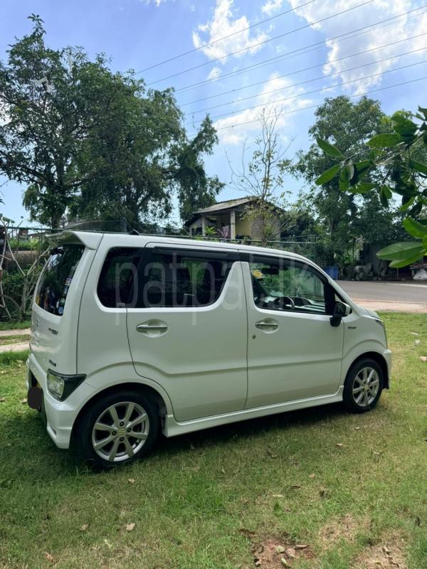 Advertisement image 4