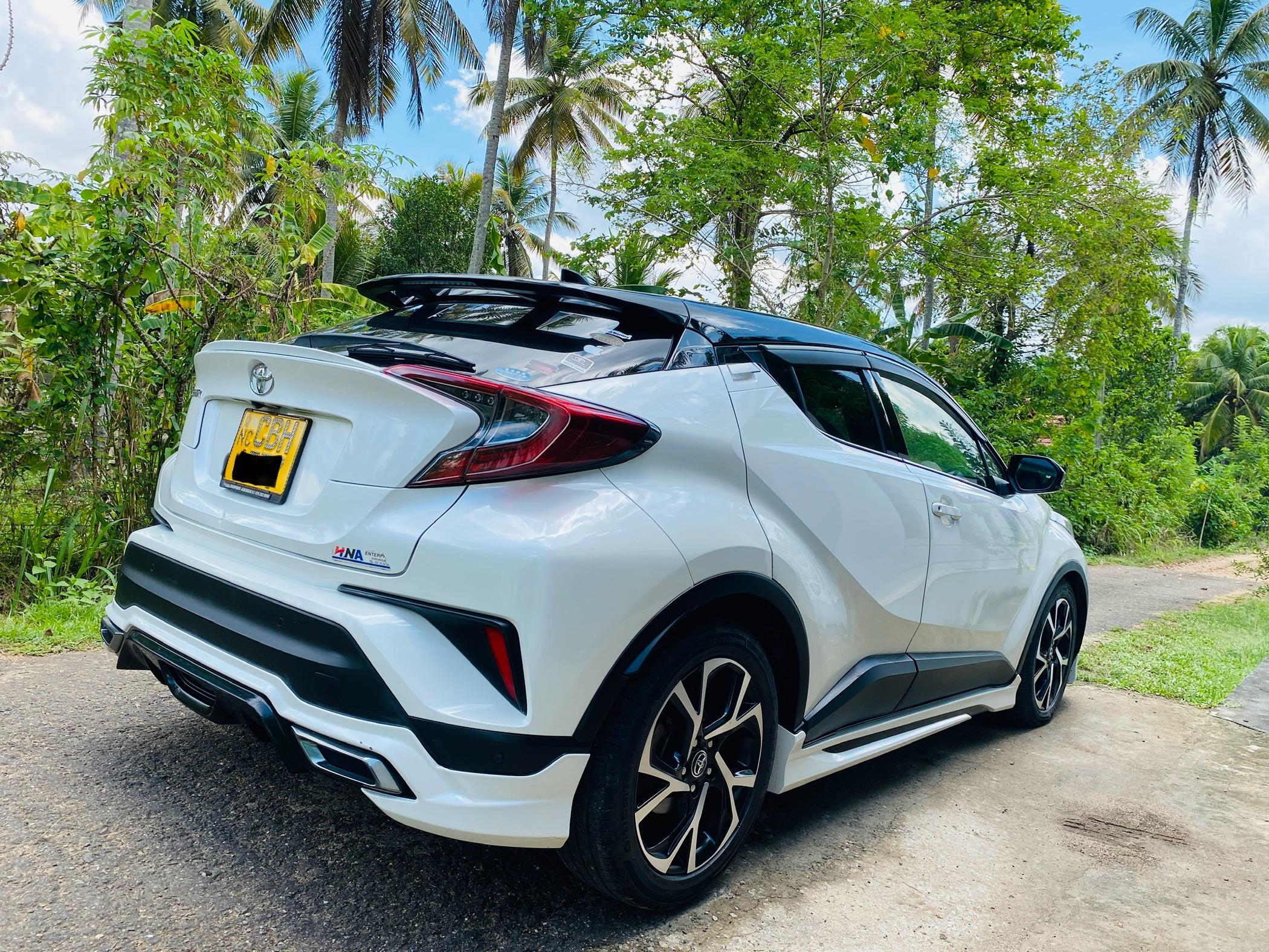 Toyota CHR 2018 - பயன்படுத்தப்பட்டது SUV sale in Sri Lanka - patpat.lk