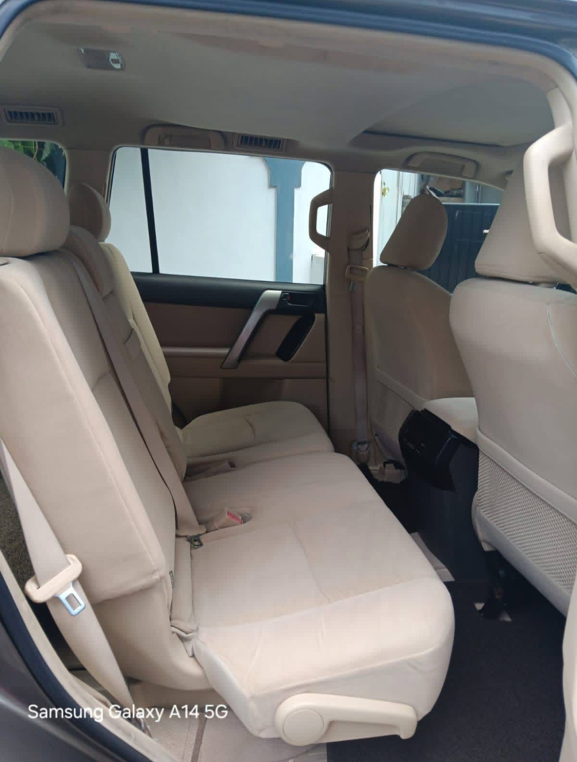 Toyota Land Cruiser 2015 - Used SUV sale in Sri Lanka - patpat.lk