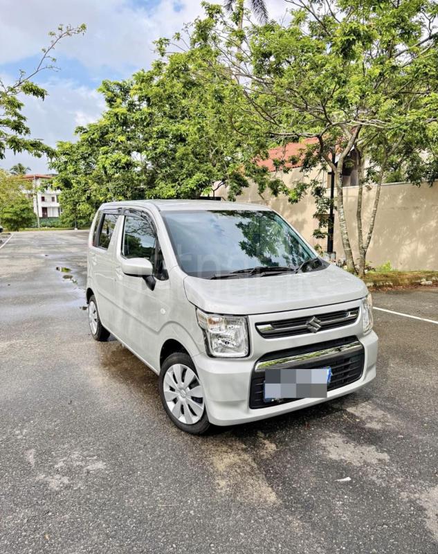 Suzuki Wagon R 2024 - பயன்படுத்தப்பட்டது கார் sale in Sri Lanka - patpat.lk