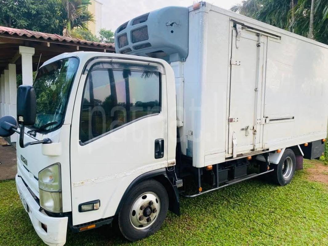 Advertisement image 1