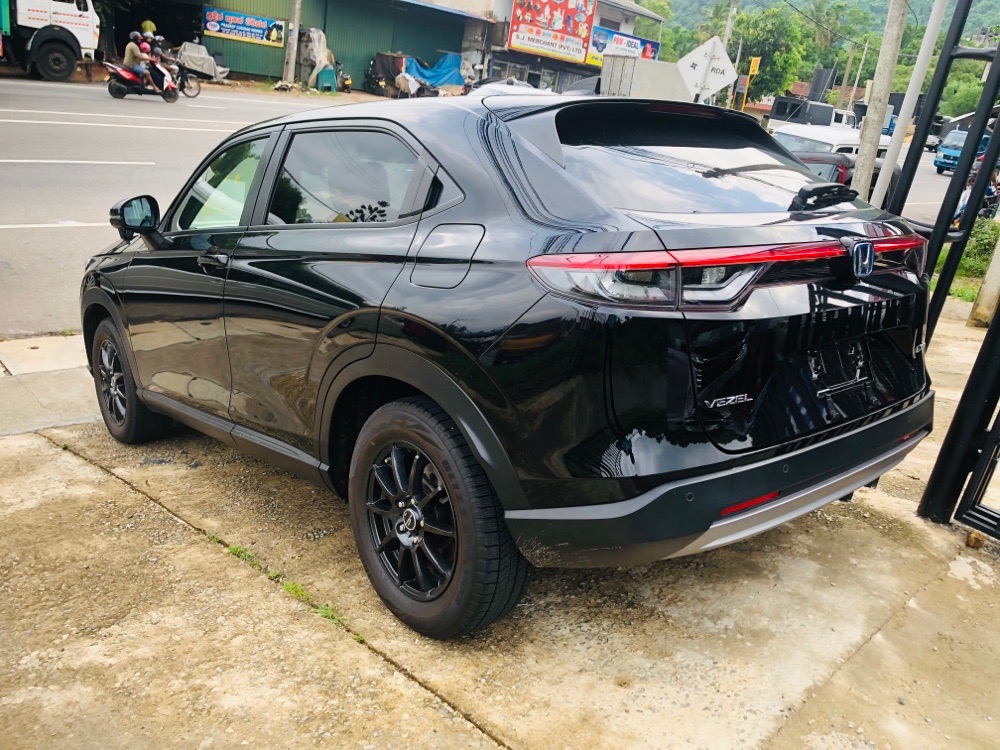 Honda Vezel 2023 - மறுசீரமைக்கப்பட்டது SUV sale in Sri Lanka - patpat.lk