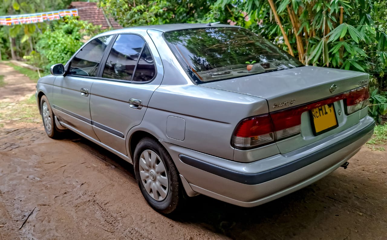 Nissan FB 15 2001 - பயன்படுத்தப்பட்டது கார் sale in Sri Lanka - patpat.lk