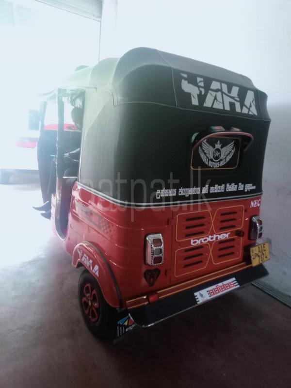 Advertisement image 6