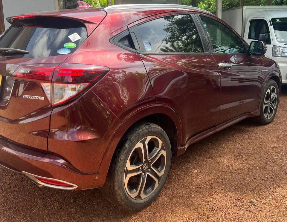 Honda Vezel 2014 - மறுசீரமைக்கப்பட்டது SUV sale in Sri Lanka - patpat.lk